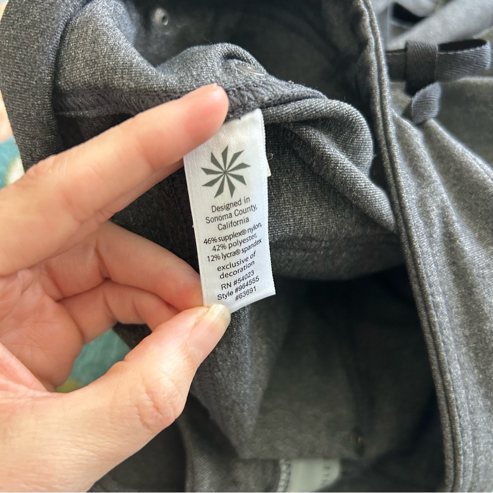 Athleta dark gray drawstring hiking Bermuda shorts - Picture 7 of 9
